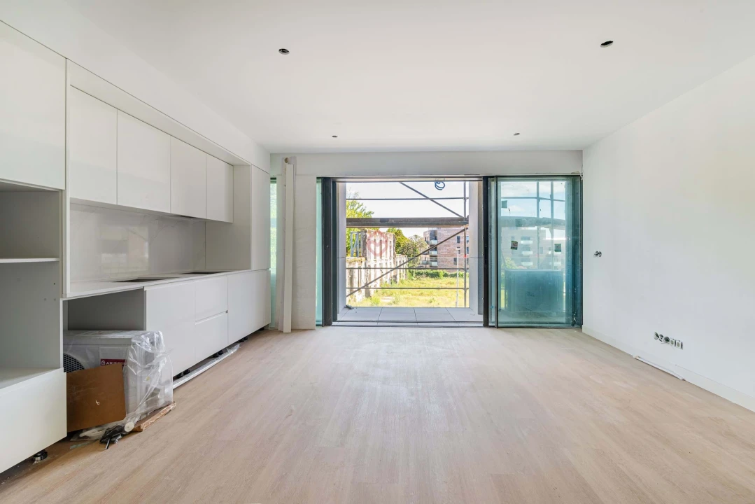 Apartamento T2 para Venda em Campanhã Foto 5