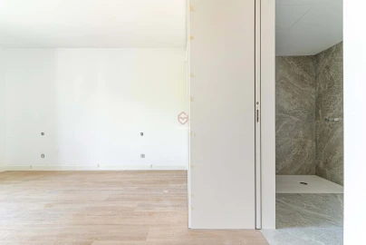 Apartamento T2 para Venda em Campanhã