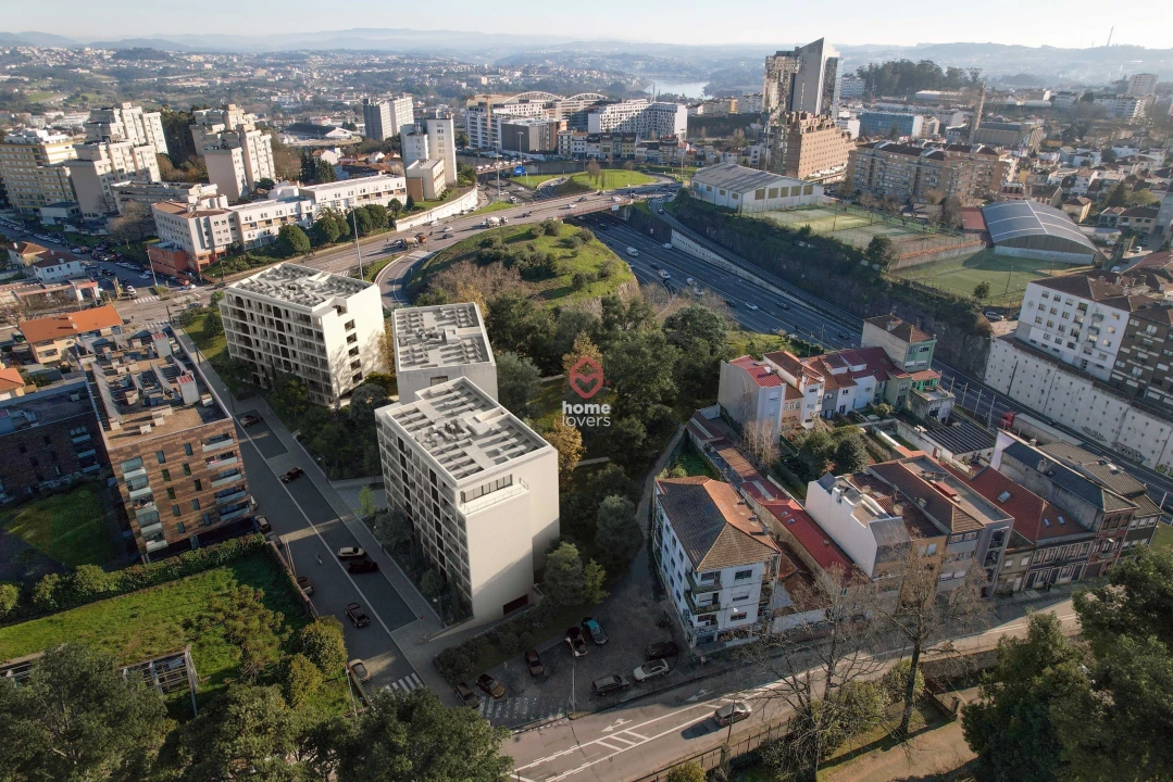 Apartamento T2 para Venda em Campanhã Foto 24