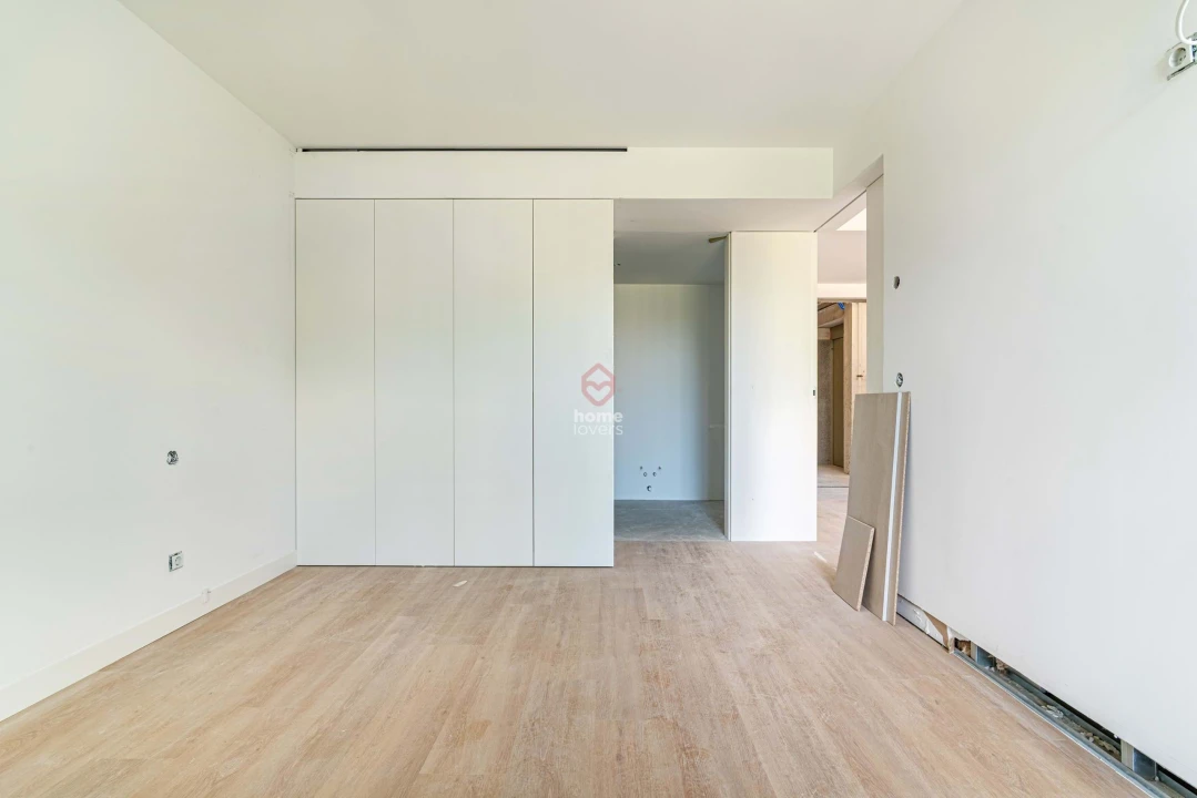 Apartamento T2 para Venda em Campanhã Foto 18