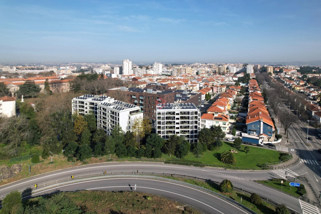 Apartamento T2 para Venda em Campanhã Foto 23