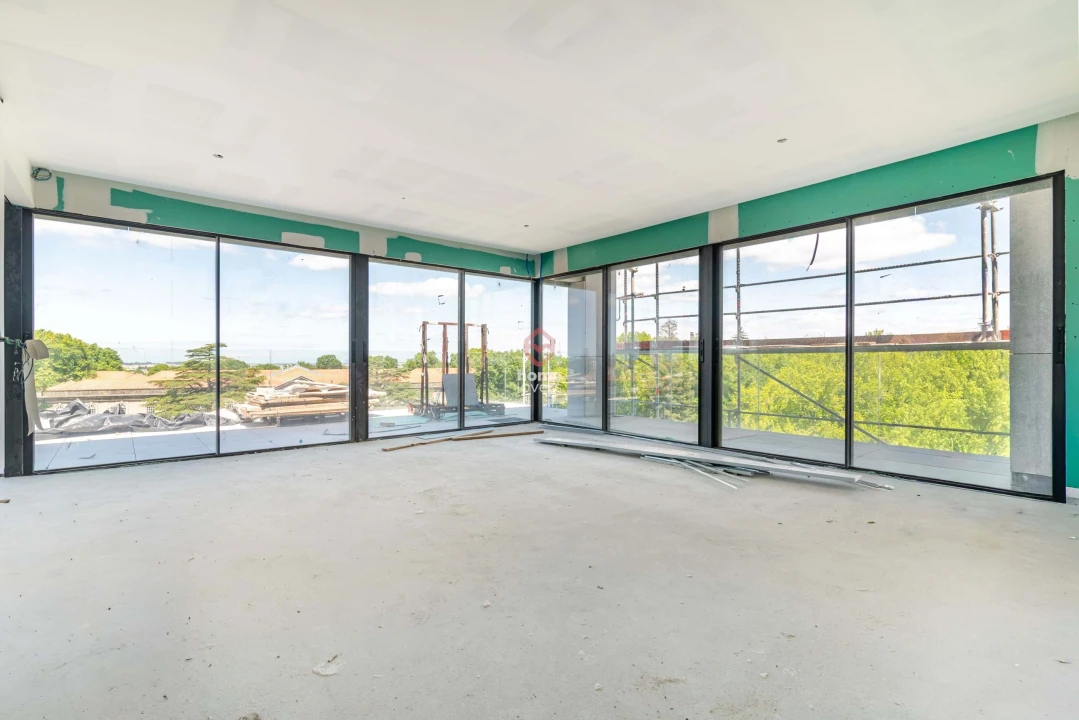 Apartamento T3 para Venda em Campanhã Foto 4
