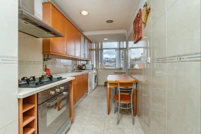 Apartamento T3 para Venda em Odivelas