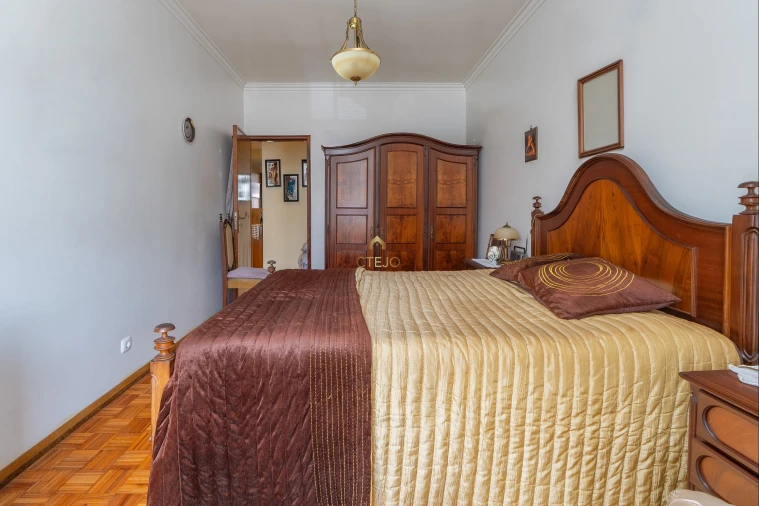 Apartamento T3 para Venda em Odivelas Foto 5