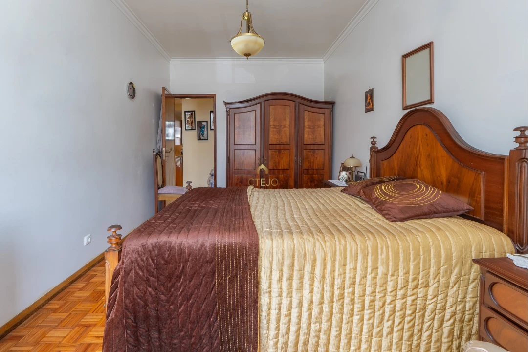 Apartamento T3 para Venda em Odivelas Foto 5