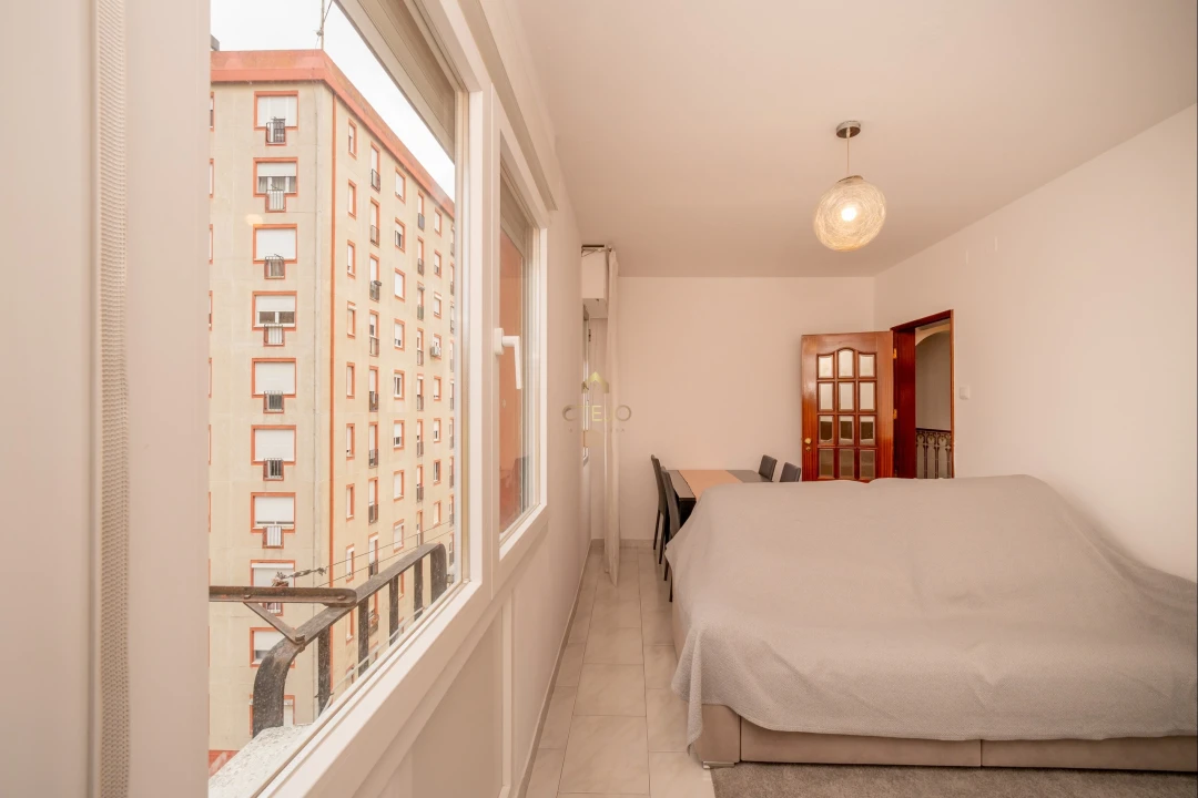 Apartamento T2 para Venda em Santo António dos Cavaleiros e Frielas Foto 15