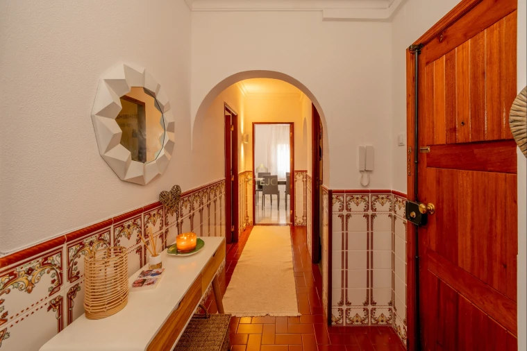 Apartamento T2 para Venda em Santo António dos Cavaleiros e Frielas Foto 3