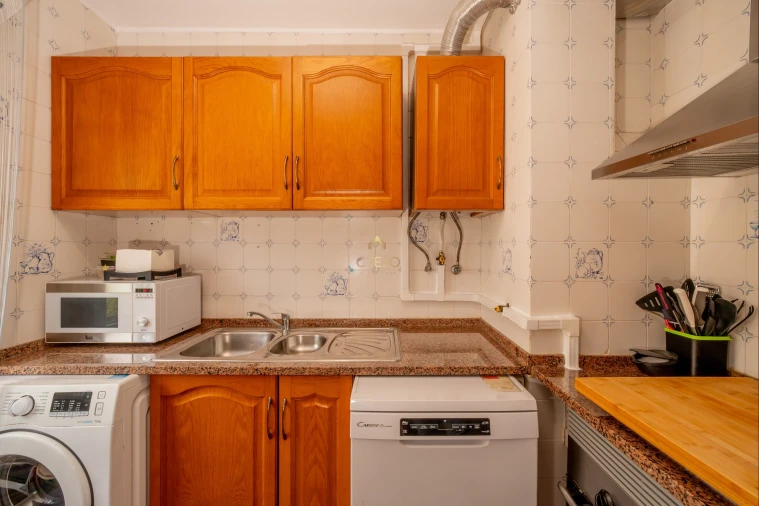 Apartamento T2 para Venda em Santo António dos Cavaleiros e Frielas Foto 19