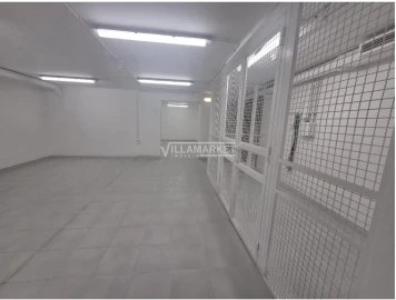 Negócio para Venda em Póvoa de Santo Adrião e Olival Basto