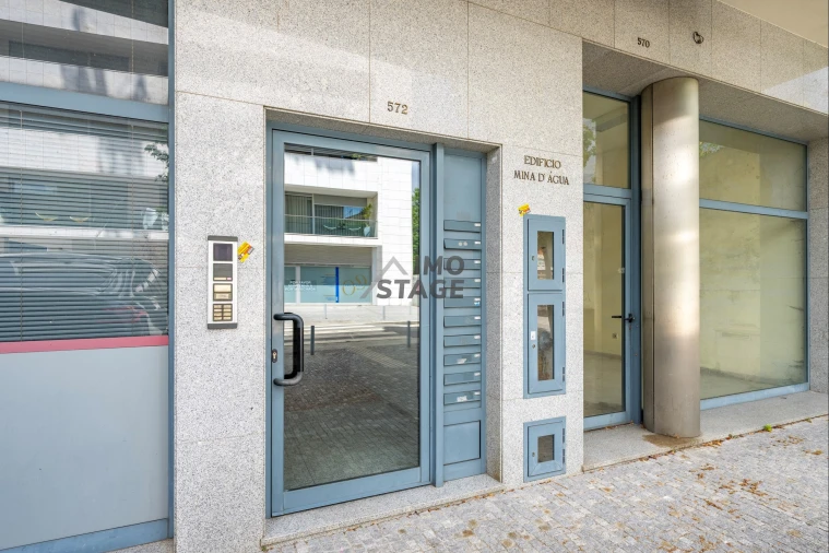 Apartamento T2 para Venda em Santo Tirso, Couto (Santa Cristina e São Miguel) e Burgães Foto 2