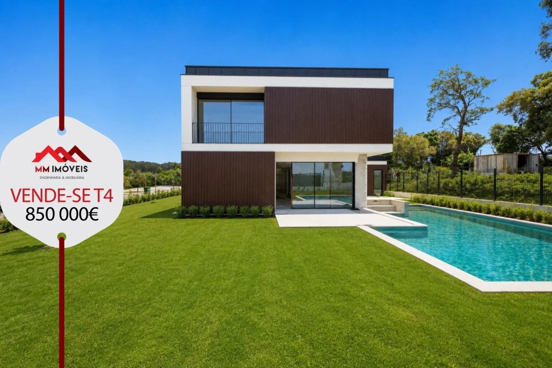 Moradia T4 para Venda em Santa Marinha e São Pedro da Afurada Foto 1