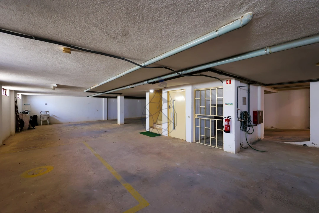 Apartamento T1 para Venda em Quarteira Foto 46