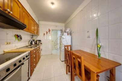 Apartamento T1 para Venda em Quarteira