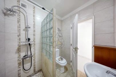 Apartamento T1 para Venda em Quarteira