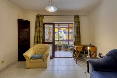 Apartamento T1 para Venda em Quarteira