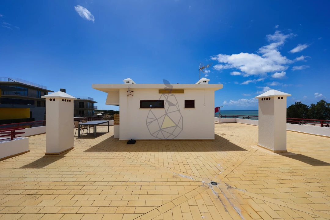 Apartamento T1 para Venda em Quarteira Foto 36
