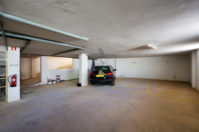 Apartamento T1 para Venda em Quarteira Foto 45