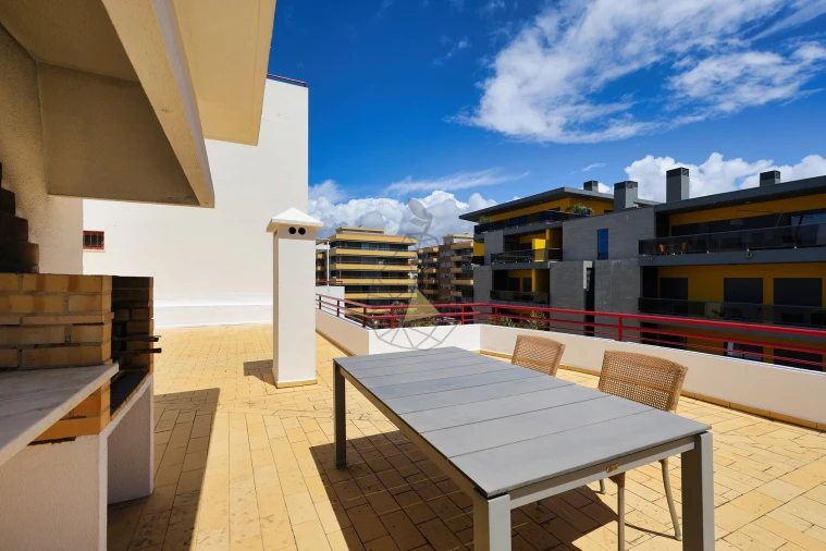 Apartamento T1 para Venda em Quarteira Foto 33
