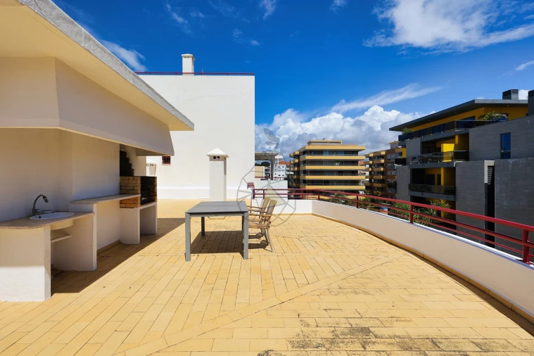 Apartamento T1 para Venda em Quarteira Foto 31