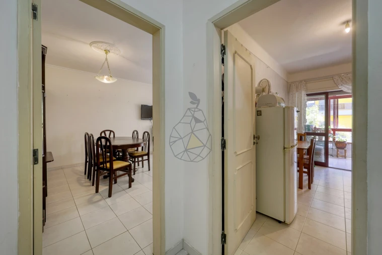 Apartamento T1 para Venda em Quarteira Foto 14