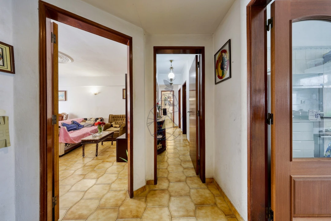 Apartamento T3 para Venda em Portimão Foto 17