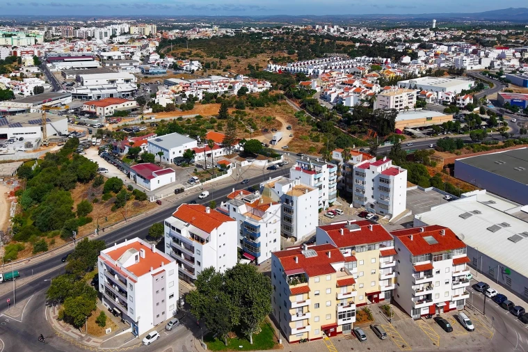 Apartamento T3 para Venda em Portimão Foto 41