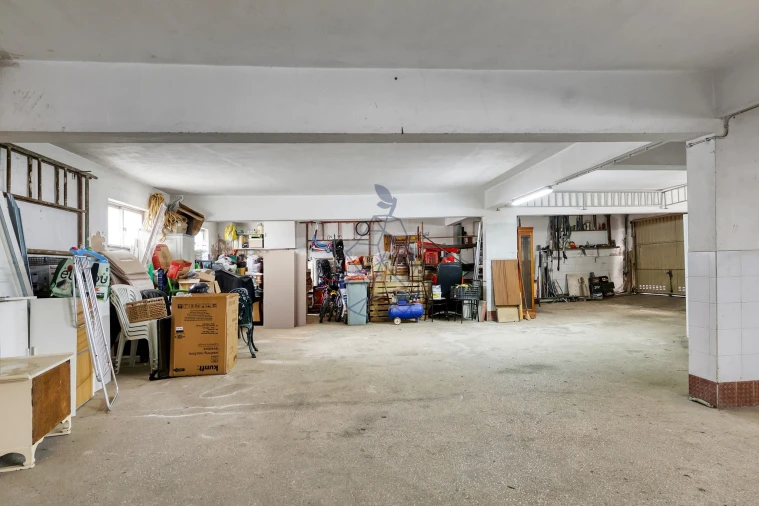Apartamento T3 para Venda em Portimão Foto 36