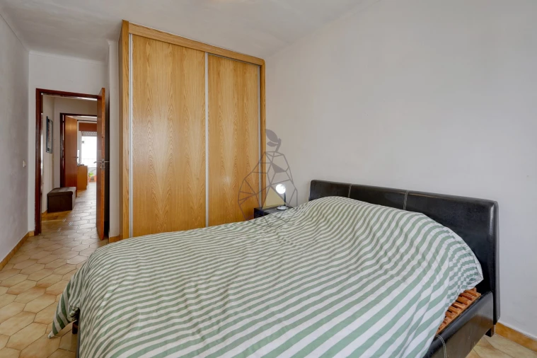 Apartamento T3 para Venda em Portimão Foto 24