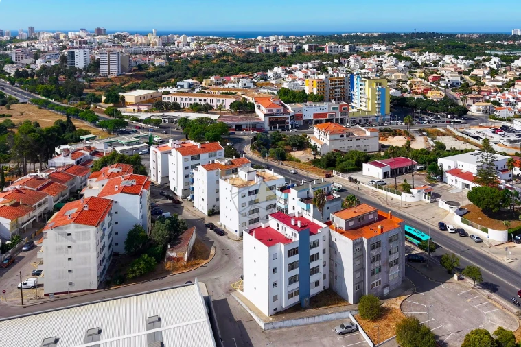 Apartamento T3 para Venda em Portimão Foto 42