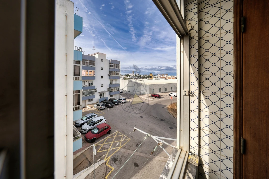 Apartamento T3 para Venda em Portimão Foto 11