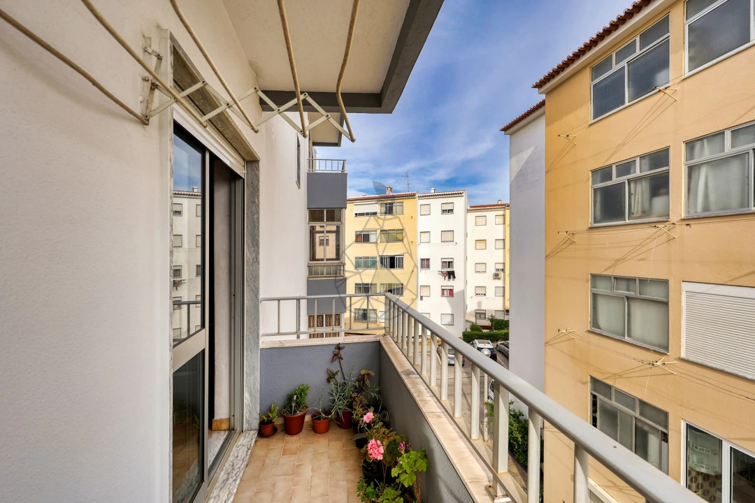 Apartamento T3 para Venda em Portimão Foto 30