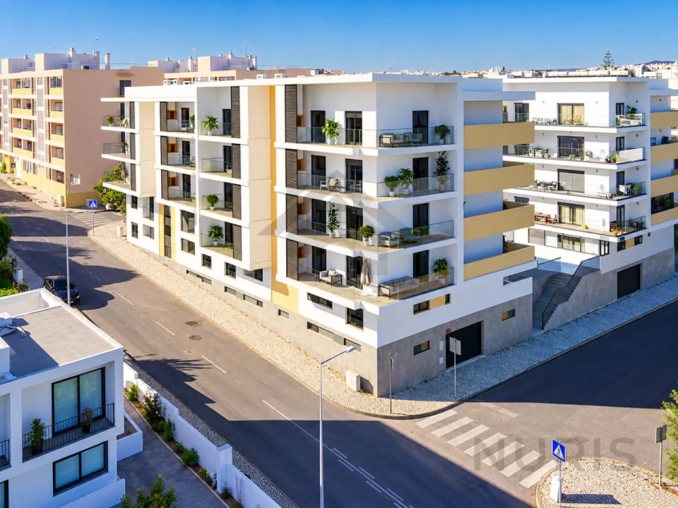 Apartamento T3 para Venda em Portimão Foto 2