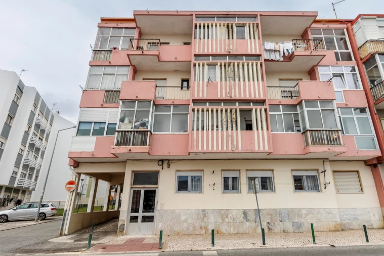 Apartamento T2 para Venda em Cacém e São Marcos Foto 36