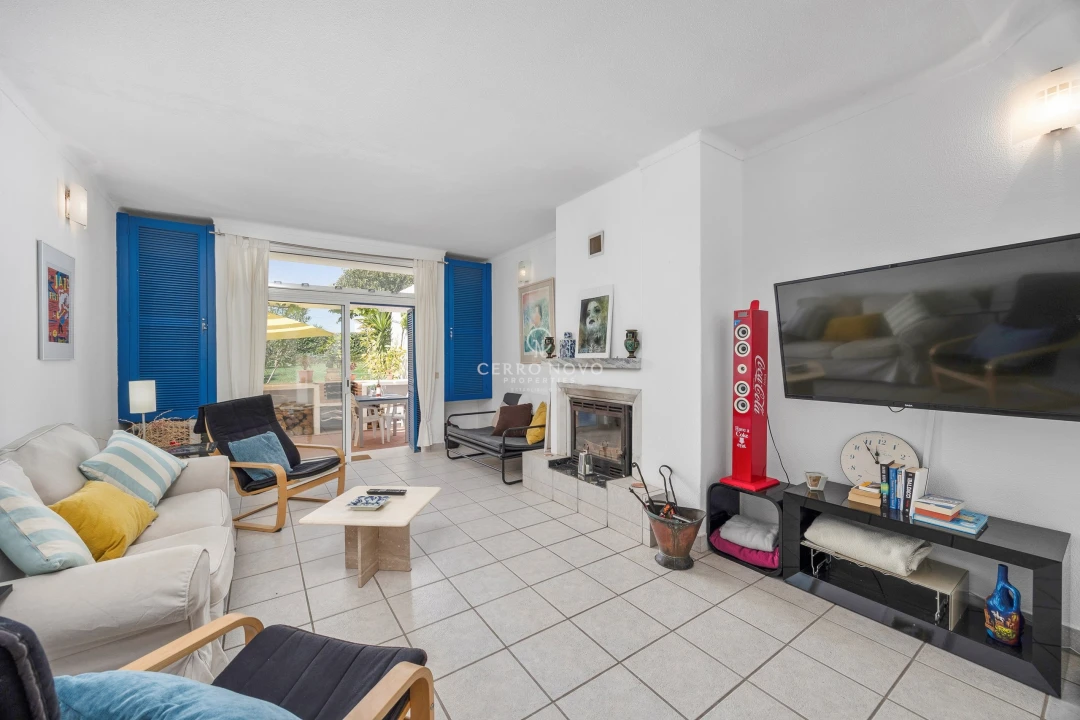 Apartamento T1 para Venda em Albufeira e Olhos de Água Foto 4