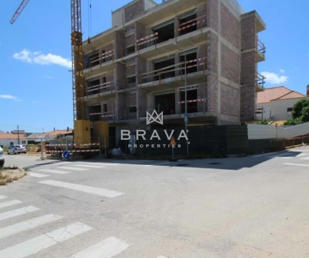 Apartamento T1 para Venda em Silves Foto 7
