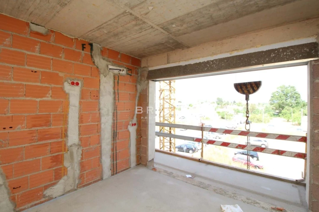 Apartamento T1 para Venda em Silves Foto 17