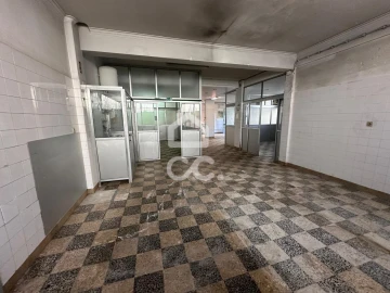 Negócio para Arrendamento em Camarate, Unhos e Apelação