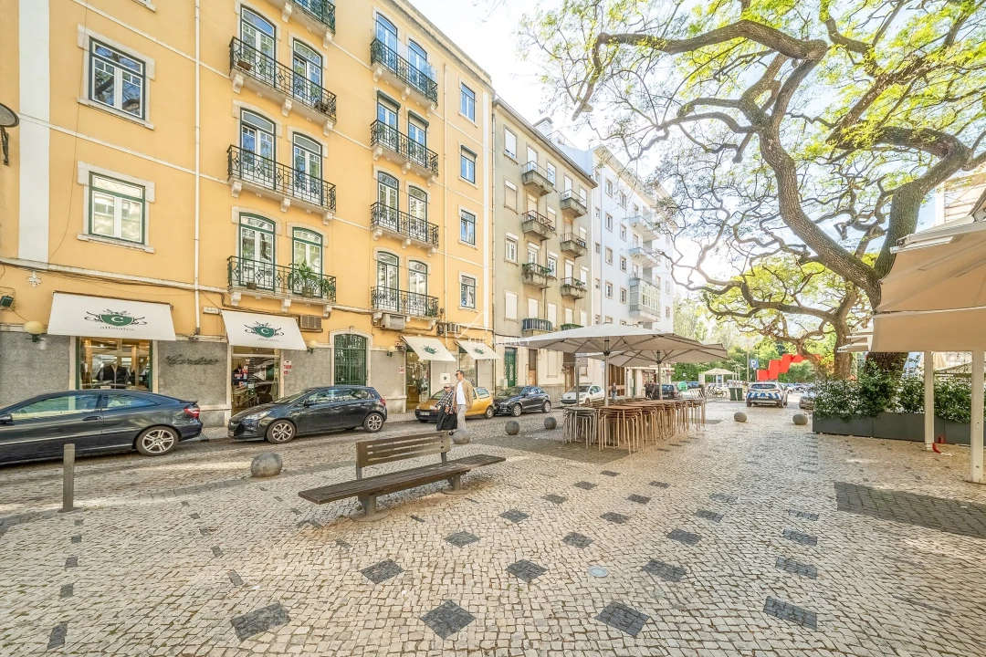 Apartamento T3 para Venda em Avenidas Novas Foto 32