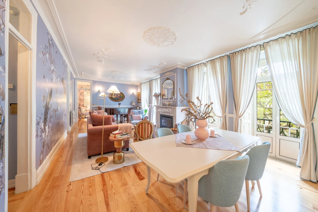 Apartamento T3 para Venda em Avenidas Novas Foto 1