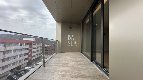 Apartamento T3 para Venda em Ferreiros e Gondizalves
