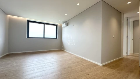 Apartamento T3 para Venda em Ferreiros e Gondizalves