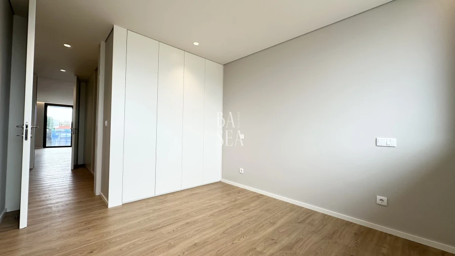 Apartamento T3 para Venda em Ferreiros e Gondizalves Foto 7