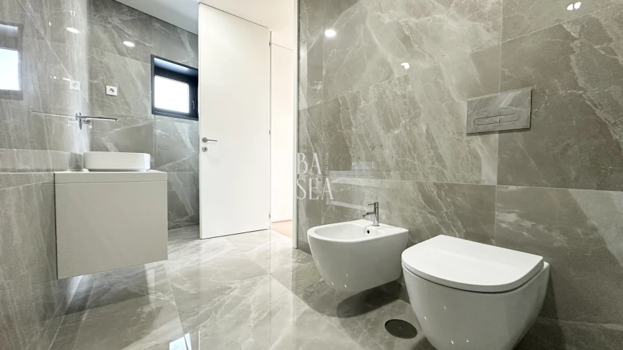 Apartamento T3 para Venda em Ferreiros e Gondizalves Foto 11