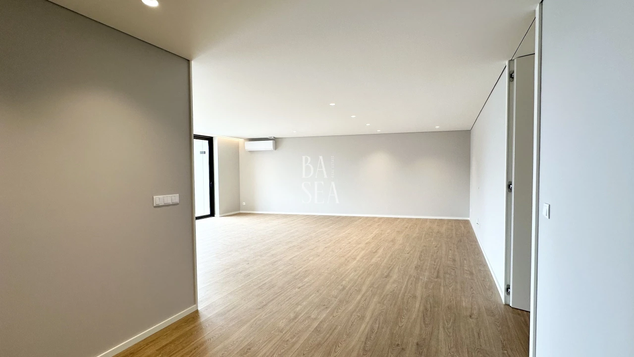 Apartamento T3 para Venda em Ferreiros e Gondizalves Planta 3
