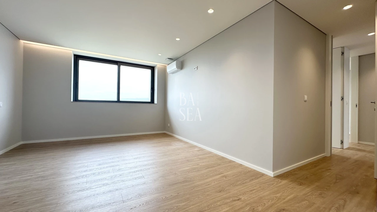 Apartamento T3 para Venda em Ferreiros e Gondizalves Foto 8