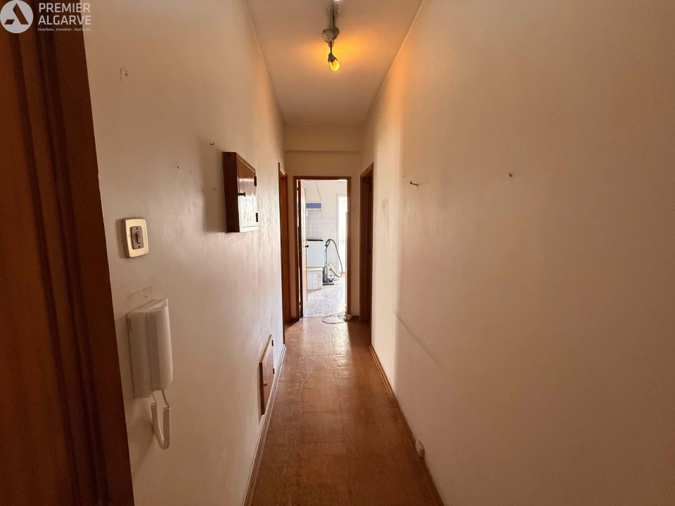Apartamento T2 para Venda em Faro (Sé e São Pedro) Foto 8