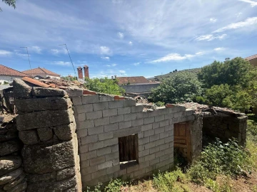 Moradia T4 para Venda em Seixo de Manhoses