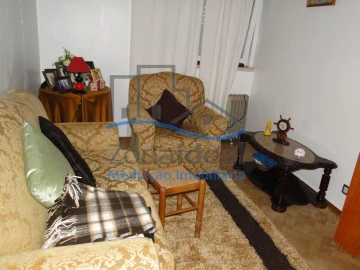 Moradia T2 para Venda em Abrigada e Cabanas de Torres