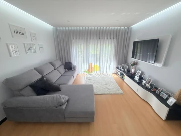 Apartamento T3 para Venda em Tavarede