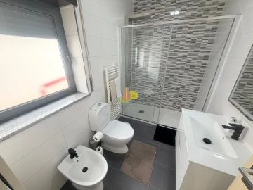 Apartamento T3 para Venda em Tavarede